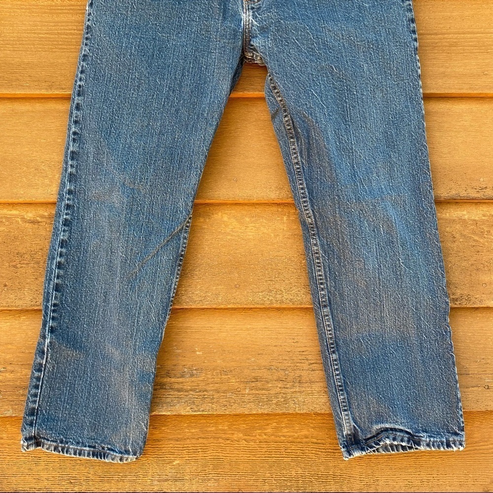 Vintage Wrangler Regular Fit Straight Leg Lightly Distressed Blue Jeans - Picture 4 of 13
